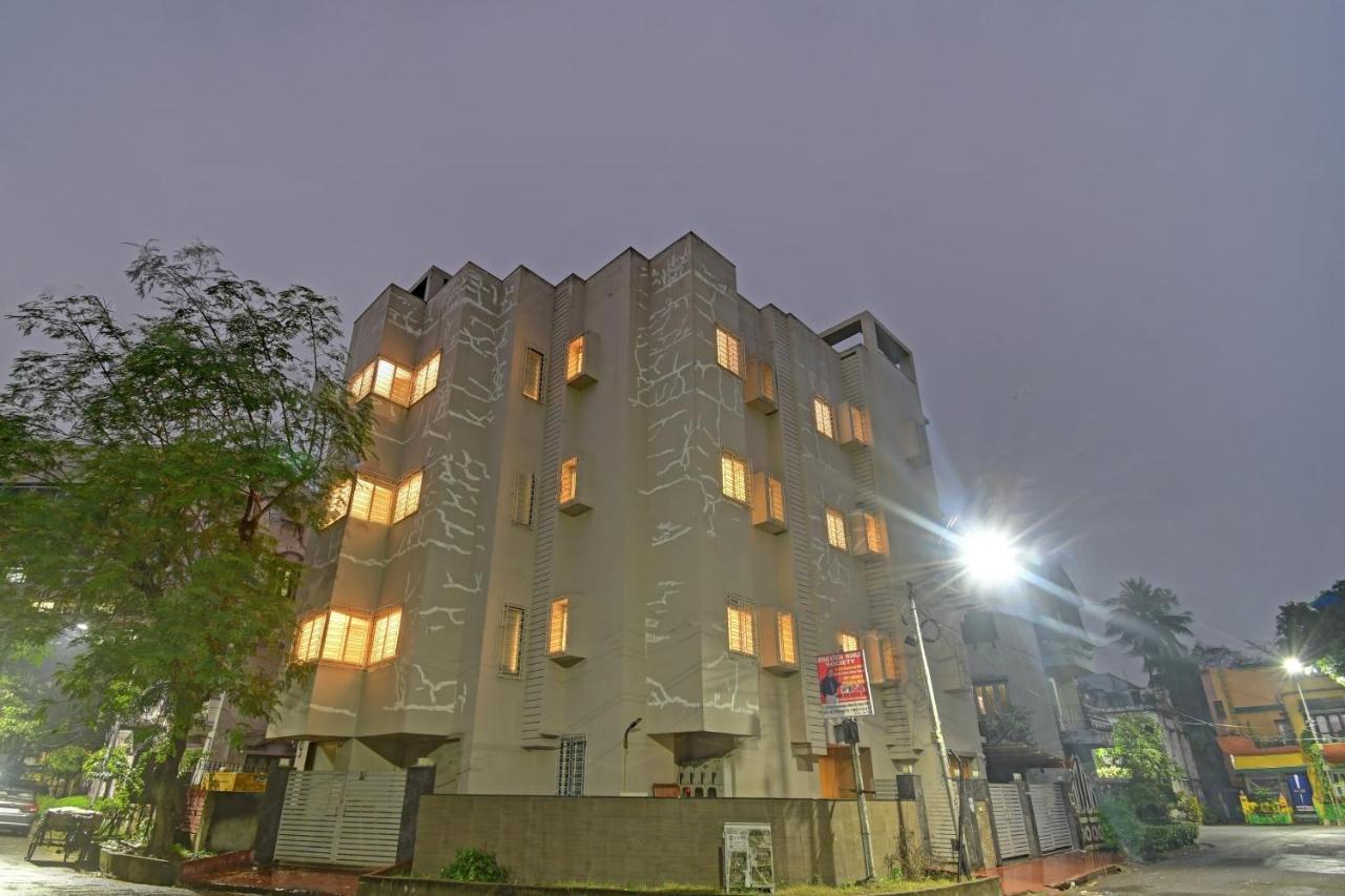 Super Townhouse Hotel All In One Near City Centre Salt Lake Salt Lake City Ngoại thất bức ảnh